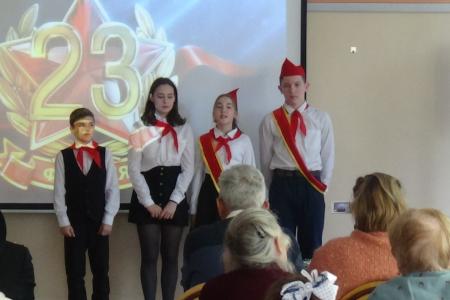 Приморский край. Пионеры организовали для ветеранов праздничный концерт
