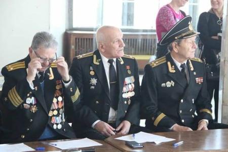 Владивосток. «Мы верны пионерскому знамени!»