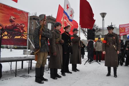 В Санкт-Петербурге состоялся митинг по случаю 101-й годовщины создания Красной Армии
