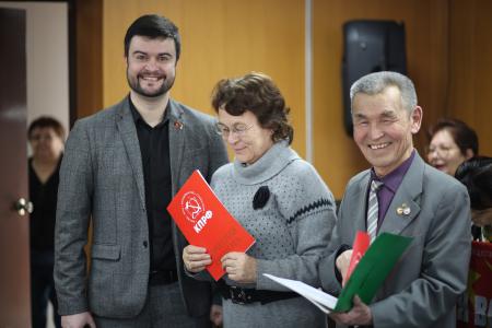 В Туврескоме КПРФ в рамках празднования 74-летия Великой Победы прошла конференция общественного движения "Дети Войны"