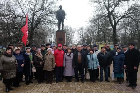 Краснодарский край. Активисты КПРФ и Союза Советских офицеров отметили День Красной Армии и выступили с протестом против политических репрессий