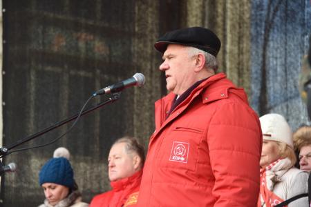 «Армия и народ должны быть едины!» Шествие и митинг в Москве