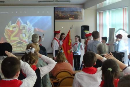 Приморский край. Пионеры организовали для ветеранов праздничный концерт