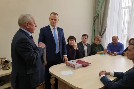 Н.М. Харитонов осуществил  рабочие поездки  в  города  Армавир и Новокубанск, а также посетил школу Гулькевичского района Краснодарского края