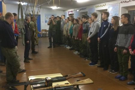 Спортклуб Челябинского обкома КПРФ провёл учебно-тренировочный сбор для подростков в честь Дня Красной Армии