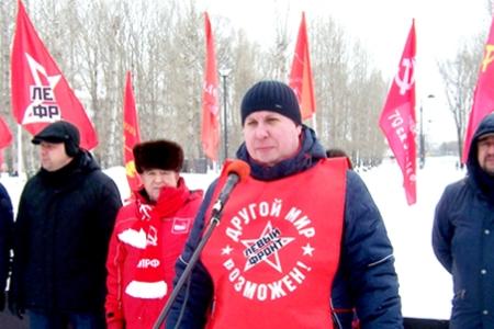 Татарстан, Казань: «Чужой земли мы не хотим ни пяди, но и своей вершка не отдадим!»