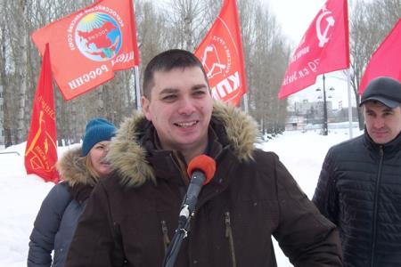 Татарстан, Казань: «Чужой земли мы не хотим ни пяди, но и своей вершка не отдадим!»