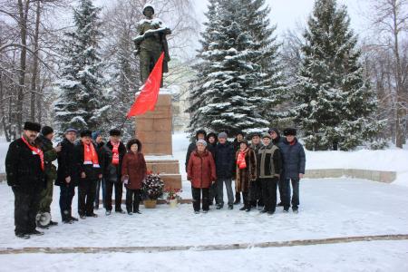 Республика Башкортостан. В Уфе состоялся митинг в честь 101-й годовщины Советской Армии и Военно-Морского Флота