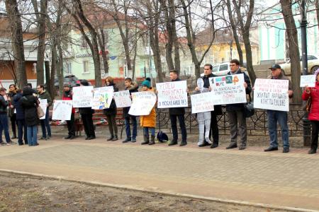«Мы против того, чтобы нам закрывали рты». Протест белгородских коммунистов и комсомольцев
