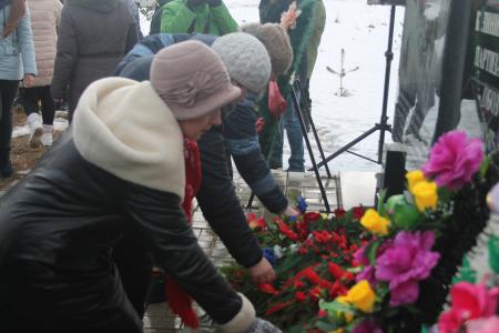 В Псковской области отметили 77-ю годовщину отправки партизанского обоза в осажденный Ленинград