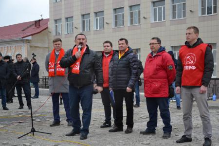 Астраханские коммунисты выступили за возвращение льгот