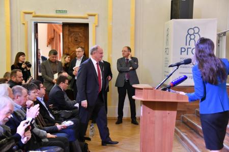 «Дело Коминтерна». Г.А. Зюганов выступил на международной научной конференции в Москве