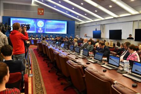 Спектакль российской «демократии»