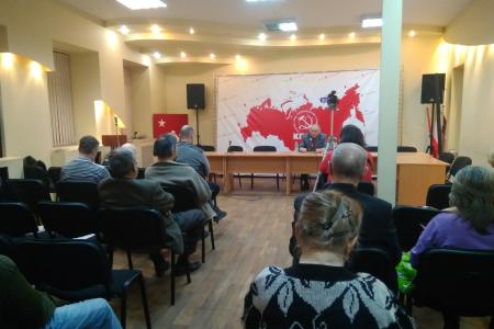 Известный историк В.Я. Гросул при поддержке КПРФ и РУСО провел в Москве семинар на тему: «Революционное движение в России во второй половине XIX века»