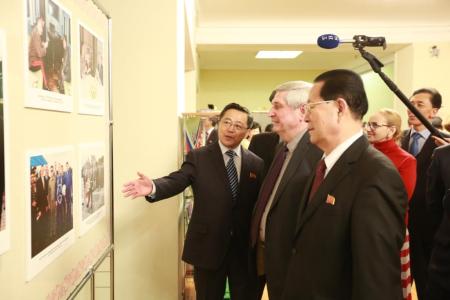 В Госдуме по инициативе КПРФ открылась фотовыставка, посвященная российско-корейской дружбе