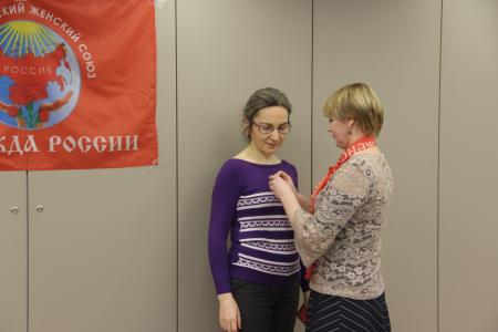 Награды ЦК КПРФ и цветы ярославским женщинам