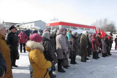 Кировская область. В Орлове прошёл митинг против «мусорного рабства»