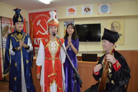 Коммунисты Калмыкии провели торжественное собрание, посвященное Международному женскому дню