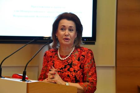 «Женщины вместе с мужчинами». В канун 8 марта в Госдуме прошел Всероссийский Женский Форум
