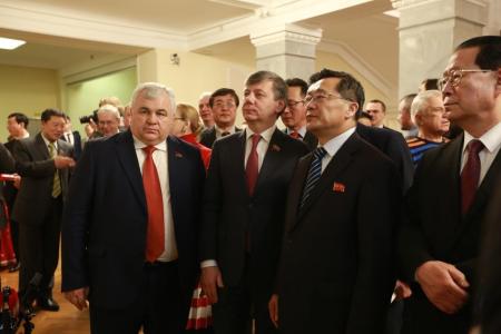 В Госдуме по инициативе КПРФ открылась фотовыставка, посвященная российско-корейской дружбе