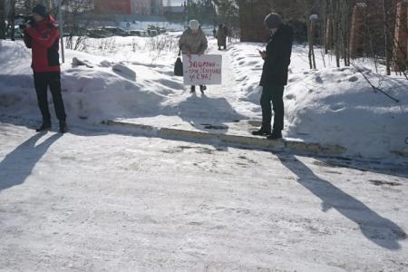 Иркутская область. КПРФ организовала пикеты в Усть-Илимске против "выборов без выборов"