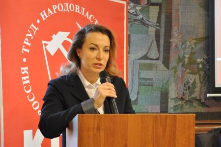 Петербургские коммунисты единогласно рекомендовали кандидатуру Владимира Бортко на пост губернатора города