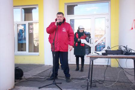 Оренбургская область. Орчане вышли на митинг против «мусорных» поборов