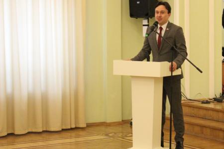 Первый секретарь Владимирского обкома КПРФ Антон Сидорко поздравил многодетных матерей Владимирской области