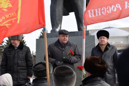 Новосибирские коммунисты почтили память Иосифа Сталина
