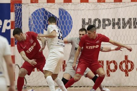 МФК КПРФ продолжает лидировать в чемпионате Суперлиги по мини-футболу!