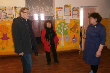 Владимир Поздняков посетил социальные объекты сёл Кыринского района