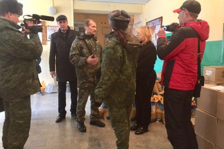 На прифронтовые территории ЛНР доставлена гуманитарная помощь от КПРФ