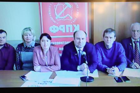 Геннадий Зюганов провел интернет-совещание с региональными организациями КПРФ