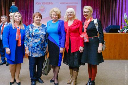 Красноярск. Всероссийский женский союз расставил акценты