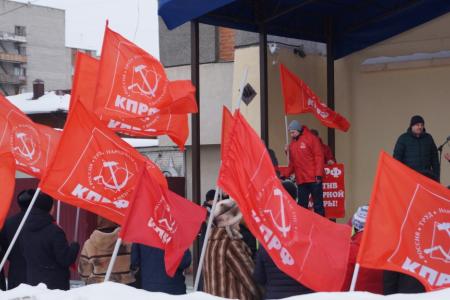 В Тюмени прошел митинг против мусорной реформы