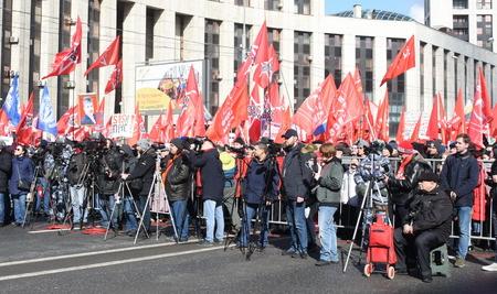 «Человеку труда – достойную жизнь!»