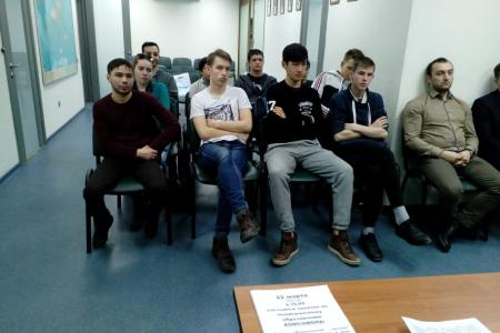 В Тюменском обкоме состоялась политучеба Комсомола