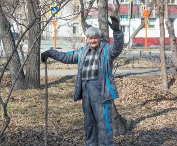 Республика Хакасия. Коммунисты Абакана убирали столицу на субботнике