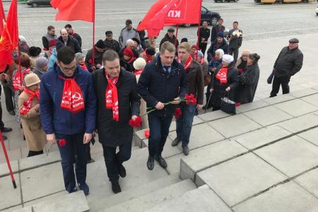 Коммунисты Екатеринбурга отметили 149-ю годовщину со дня рождения В.И. Ленина