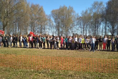 В Шуе прошел легкоатлетический кросс первокурсников, посвященный 100-летию Ленинского комсомола Ивановской области