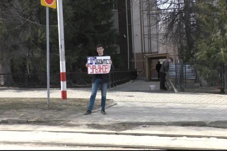 Единороссы лишили Ульяновского депутата от КПРФ Гурьянова мандата за активную политическую деятельность
