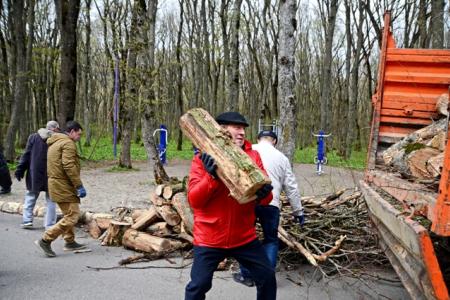 Лидер ставропольских коммунистов Виктор Гончаров: Нужно научиться использовать ресурсы партии!