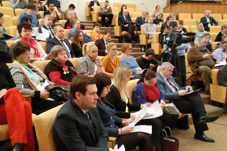Родители отравившихся в садах детей потребовали вернуть ГОСТы и поваров