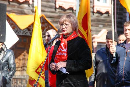 КПРФ поддержала митинг "Томичи за достойный транспорт!"