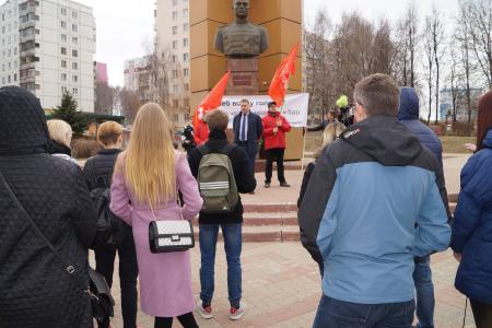 В Нижнем Новгороде прошел пикет в поддержку доступности высокотехнологичного медицинского обслуживания