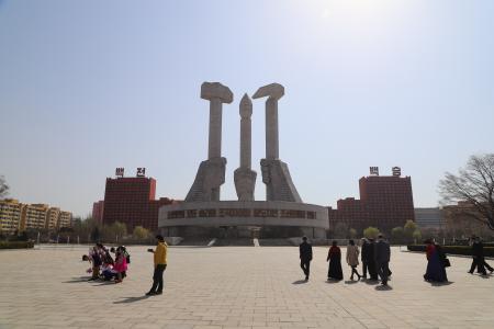 Казбек Тайсаев посетил Корейскую Народно-Демократическую Республику в составе делегации Государственной Думы
