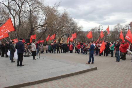 Тюменские коммунисты отметили день рождения В.И. Ленина в доме отдыха «Пионер»