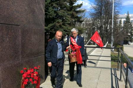 В Чувашии отметили 149-ю годовщину со Дня рождения Ленина