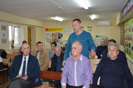 Лидер коммунистов Калмыкии Николай Нуров провел совещание с первыми секретарями местных отделений партии