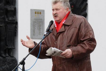 В Кургане состоялся митинг протеста против наступления на права трудящихся 